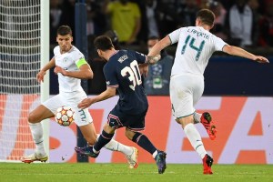 Messi first psg man city goal ucl highlights