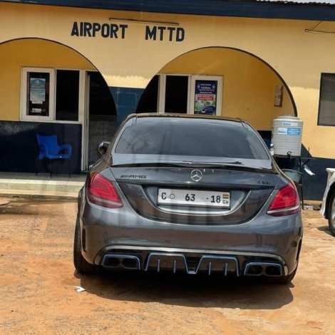 driver Benz car drift accra